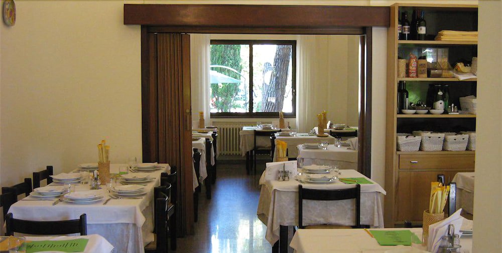 Фото Hotel Pensione Trieste