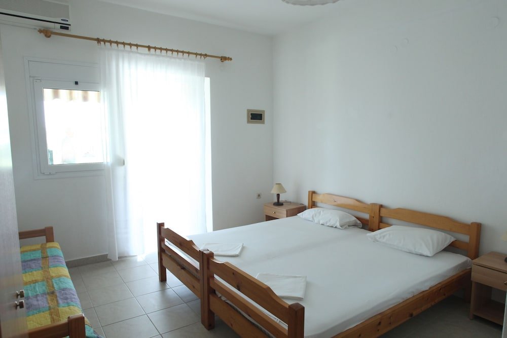 Фото Nano's Vacation In Nea Skioni