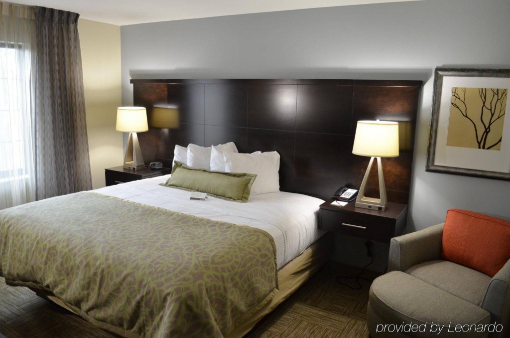 Фото Staybridge Suites Bowling Green, an Ihg Hotel