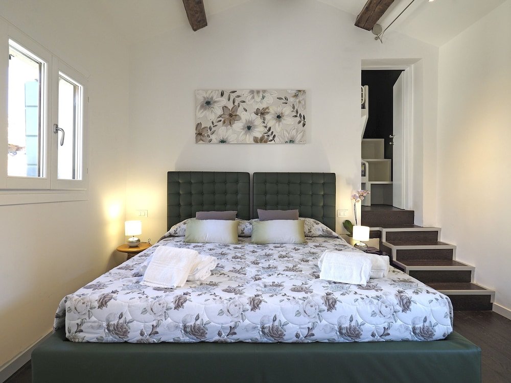 Фото Majestic Rialto House