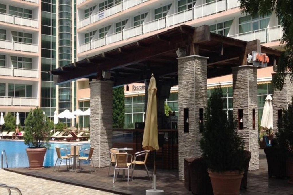 Фото Grand Hotel Oasis