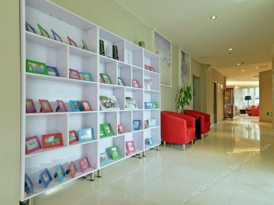 Фото Jinjiang Inn Guiyang Wenchang Pavilion