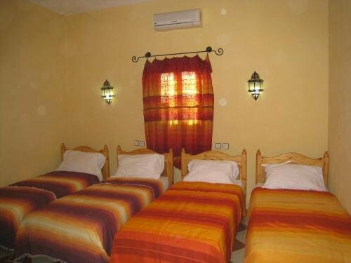 Внешний вид отеля Auberge La Source в Эт-Таусе, фото 1