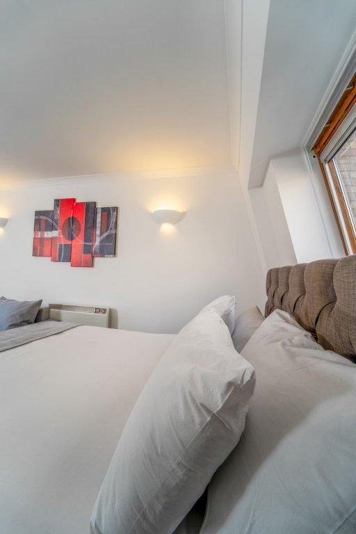 Фото Zedwell Hotel Piccadilly Circus