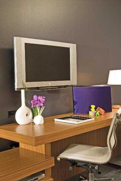 Фото W Dallas - Victory