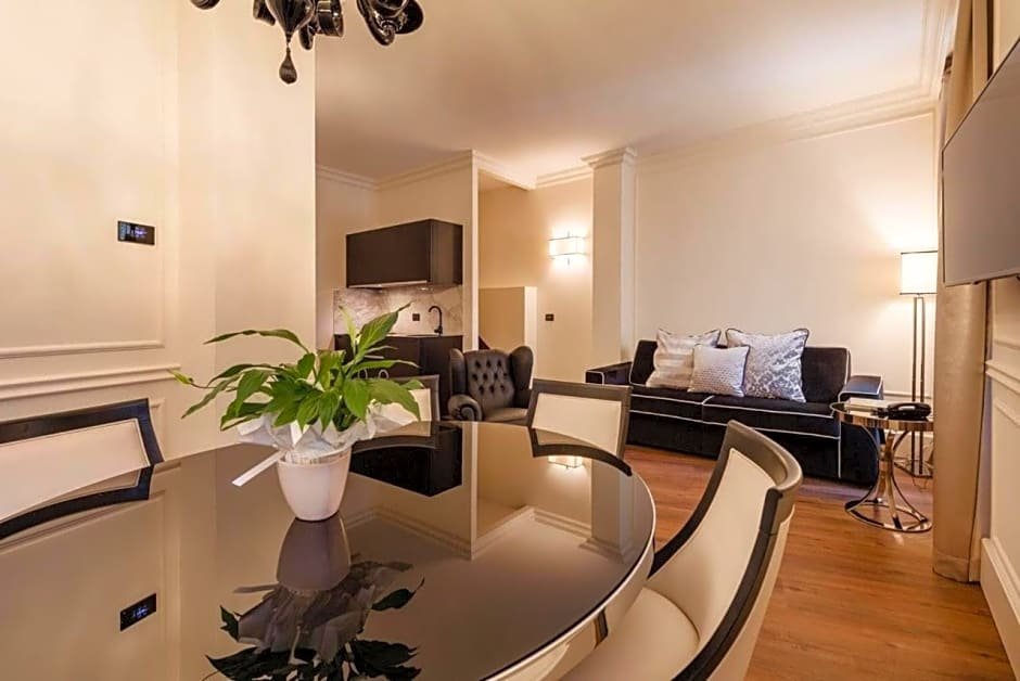 Фото Aparthotel Verona House