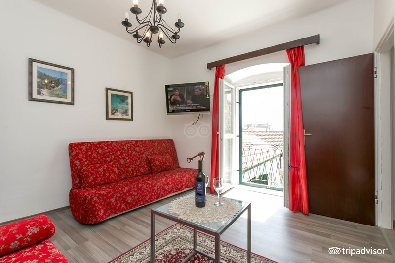 Фото Отель Garden Hotel