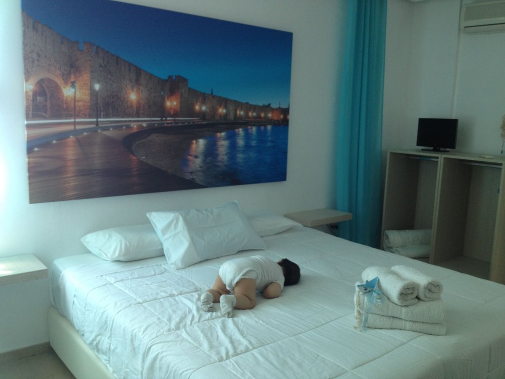 Фото Lefka Hotel, Apartments & Studios