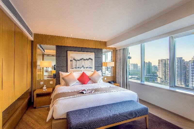 Фото Somerset Riverview Chengdu