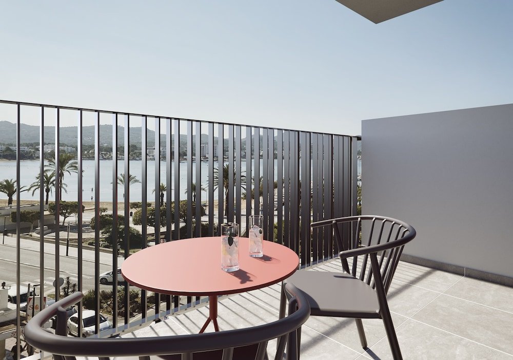 Фото The Blue Apartments by Ibiza Feeling