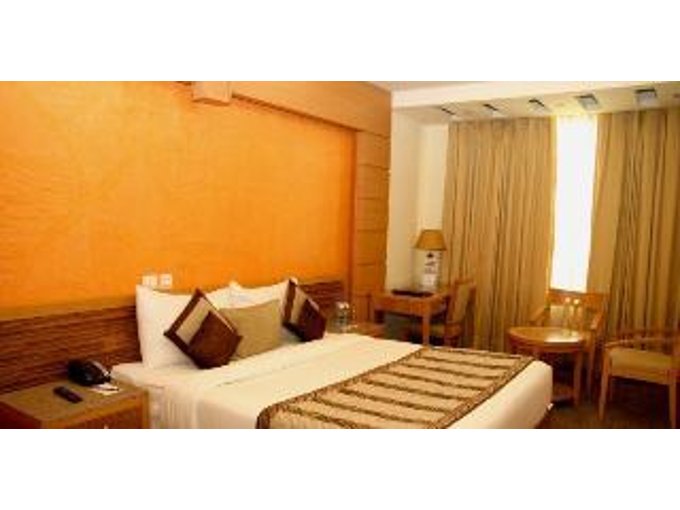Фото Comfort Inn Saffron Kiran