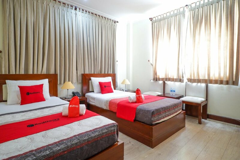 Гостиница RedDoorz Hoang Ha Hotel в Хошимине