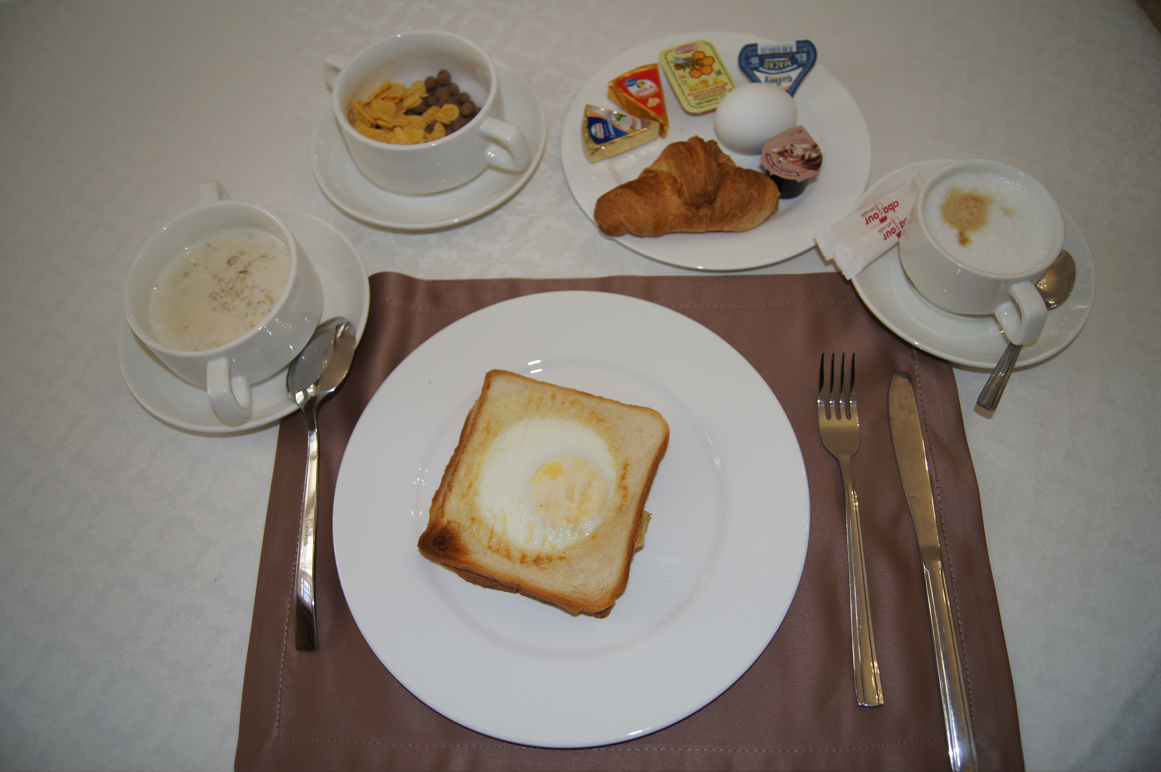 Фото отеля 2