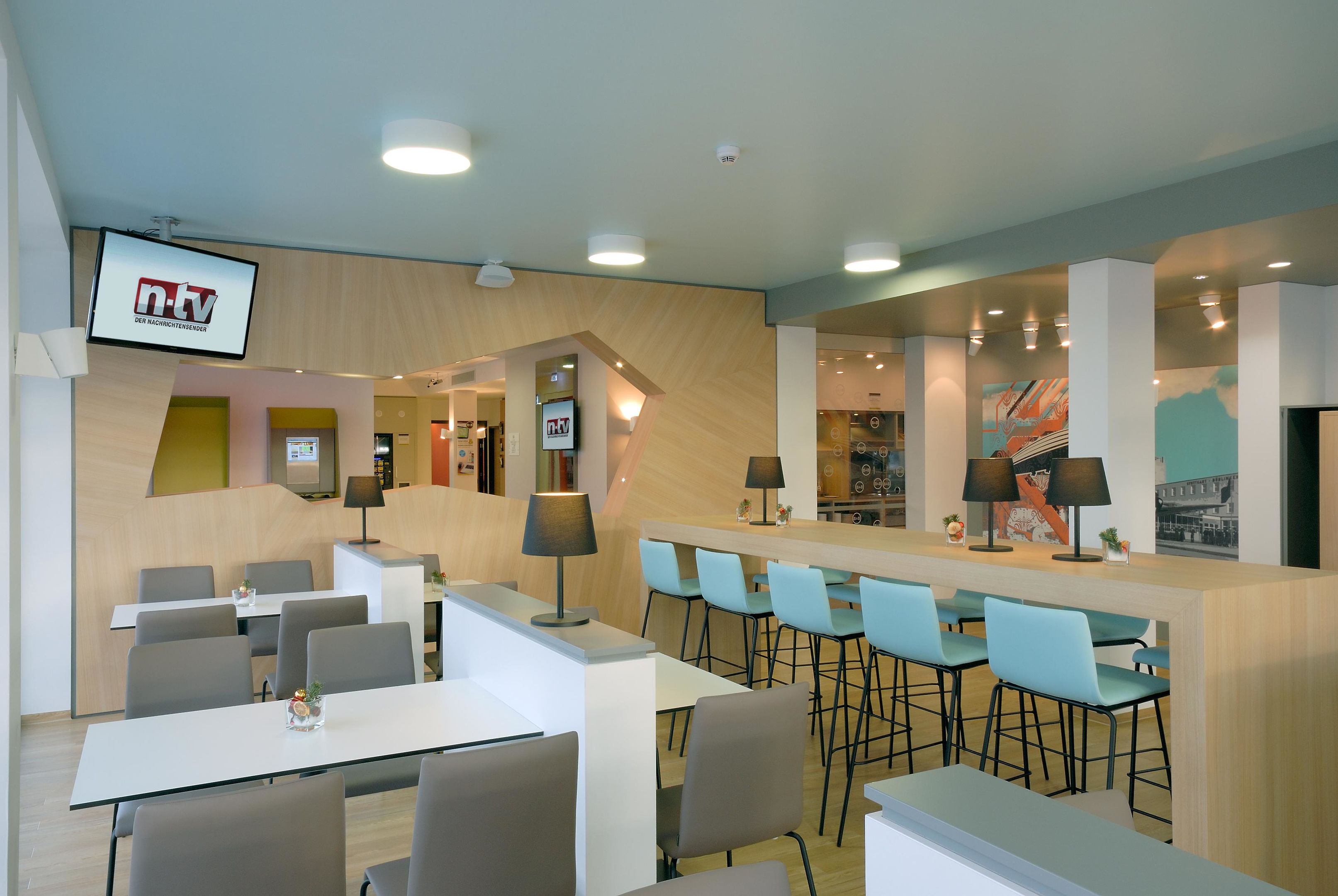 Фото B&b Hotel Böblingen