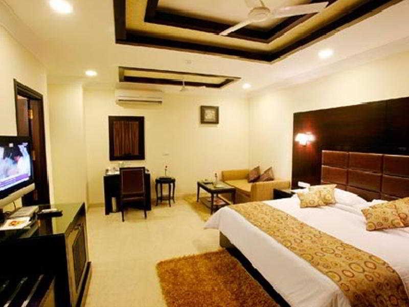 Фото Hotel Green Valley