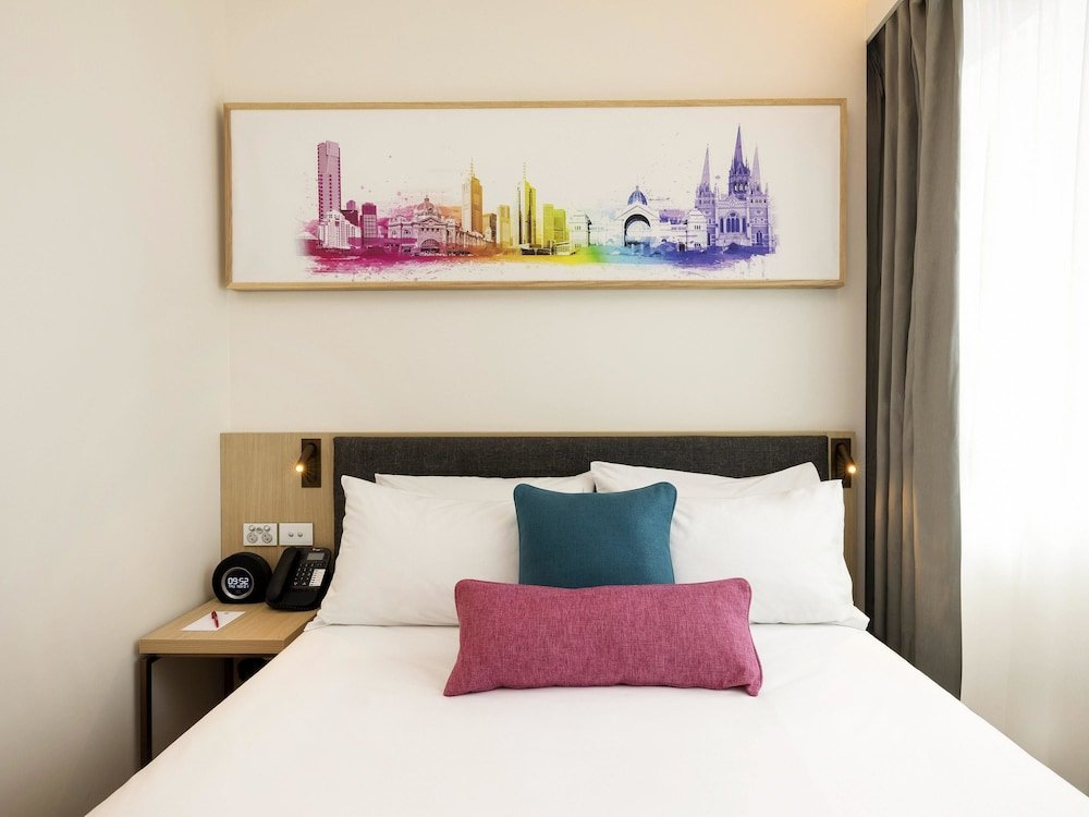 Фото Novotel Melbourne Central