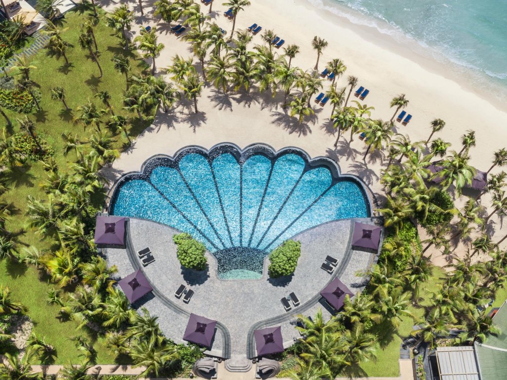 Фото Jw Marriott Phu Quoc Emerald Bay Resort & SPA