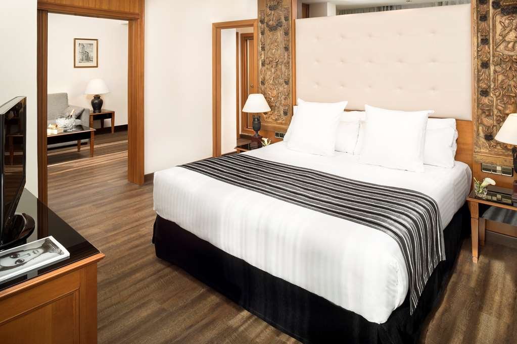 Фото Melia Madrid Serrano