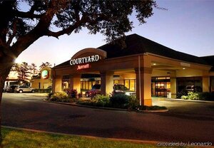Гостиница Courtyard by Marriott Houston I-10 West/Energy Corridor