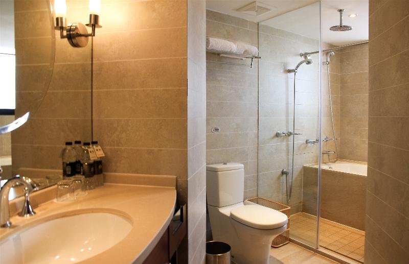 Фото Shanghai Greenland Jiulong Hotel