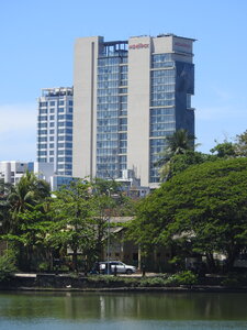 Mövenpick Hotel Colombo