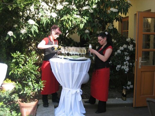 Гостиница Hotel zum Steinhof в Рудольштадте