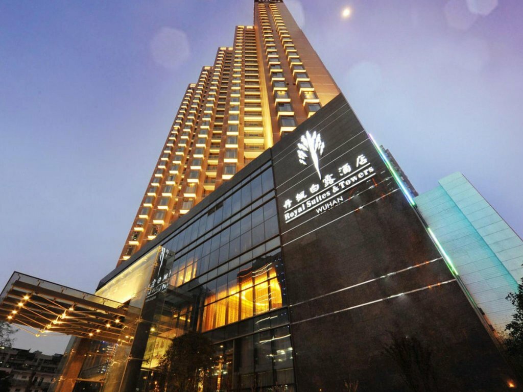 Hotel Royal Suites & Tower, Wuhan, photo