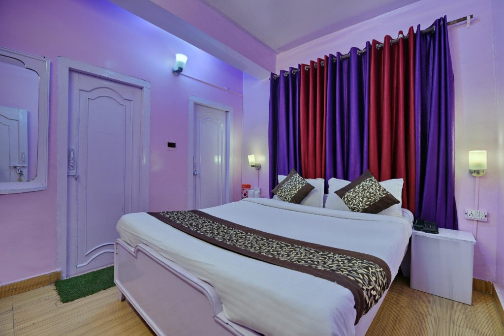 Фото Oyo 8793 Home Stay near Mall Road