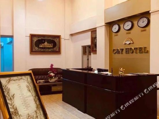 Фото отеля 1