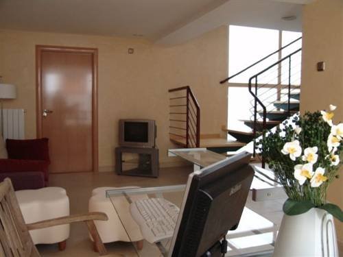 Фото Apartamentos Turísticos Centro