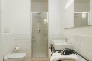 Гостиница Metropolitan Suites