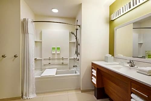 Фото Home2 Suites by Hilton St. Louis/Forest Park