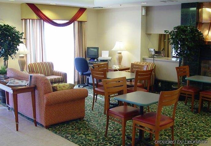 Фото Country Inn & Suites by Radisson, Chandler, Az