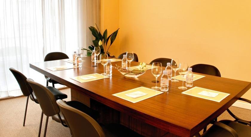 Фото Dazzler by Wyndham Buenos Aires San Martin