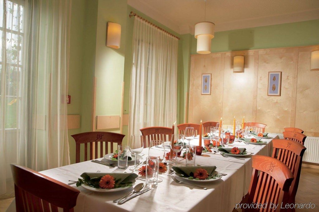 Фото Jufa Hotel Fürstenfeld