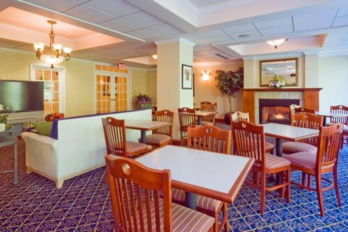 Гостиница Holiday Inn Express Hotel & Suites Emporia, an Ihg Hotel в Эмпории