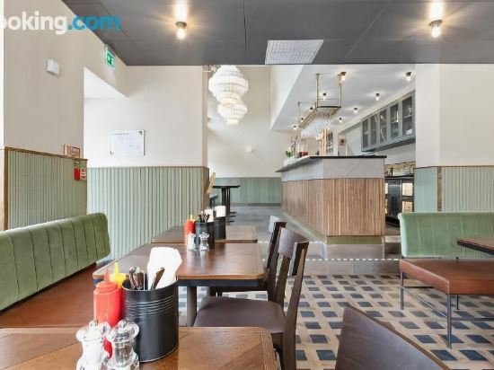 Фото Best Western Hotel at 108