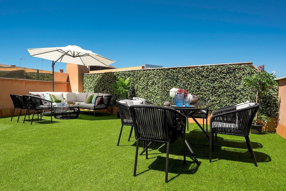 Фото Wonderful 3 Bd Duplex with a Large Private Terrace in Prime Location.. Zaragoza IV