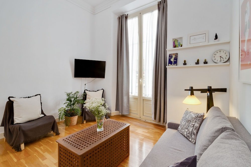 Фото Del Parque Flats Letran