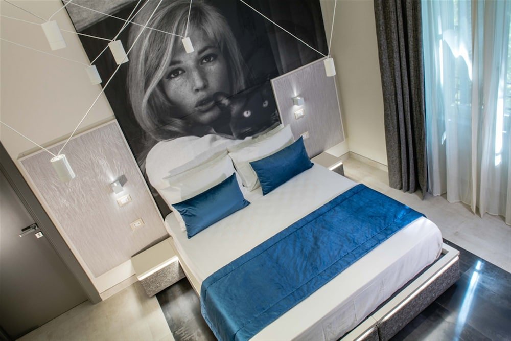 Фото VIA Veneto Luxury Suites