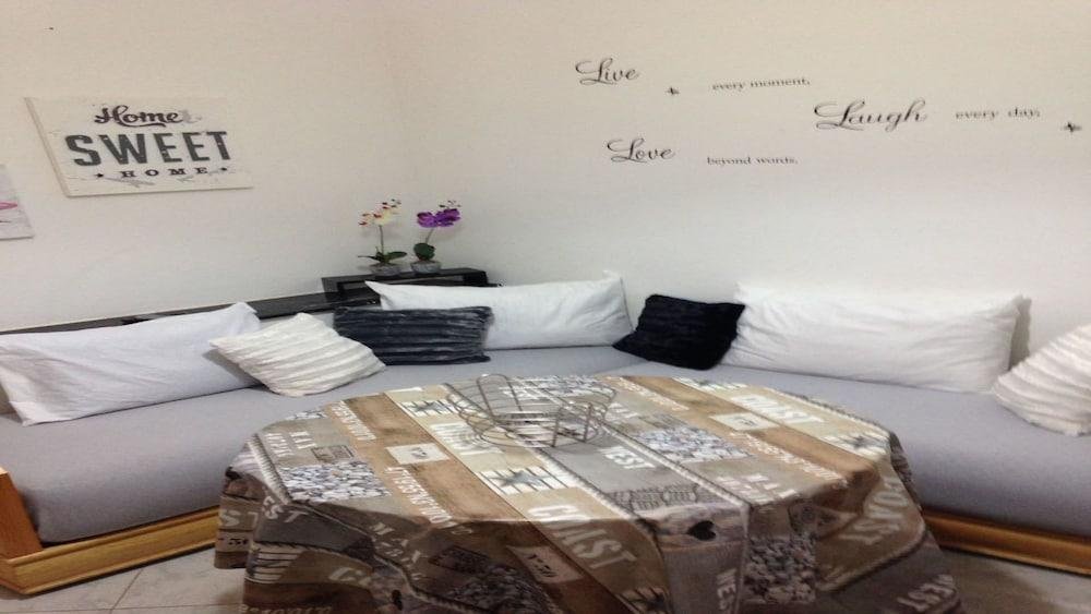 Фото Residence Narjisse Martil Corniche