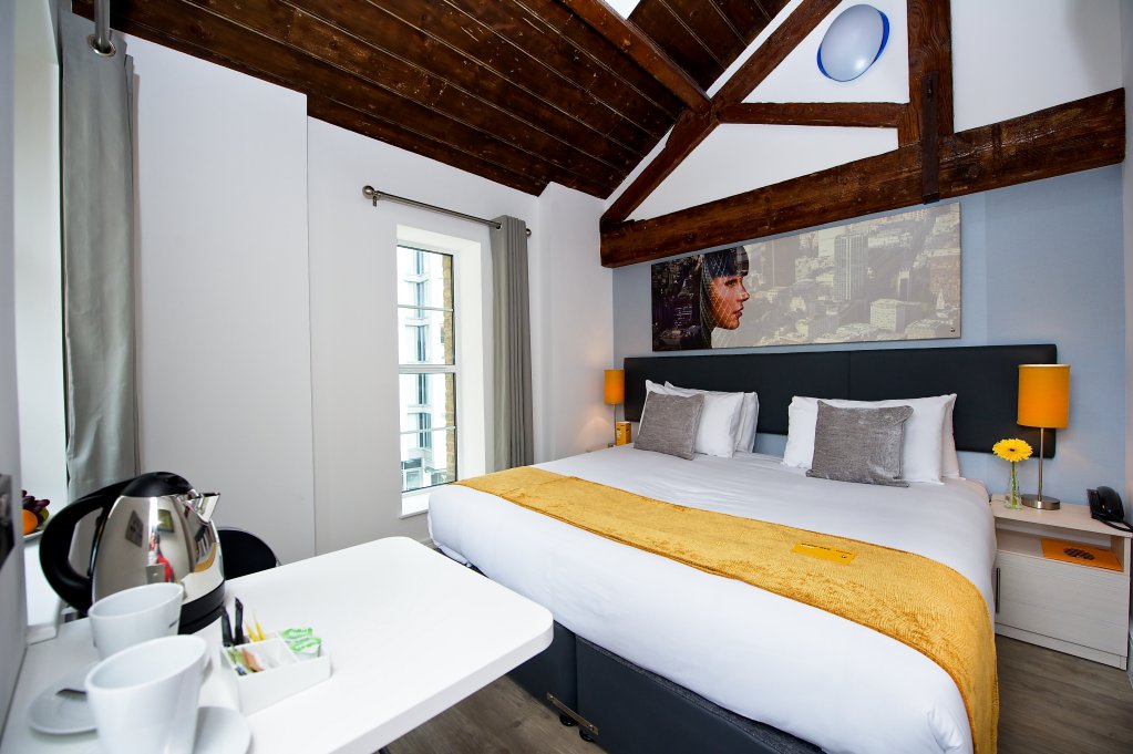 Фото Staycity Aparthotels Deptford Bridge Station