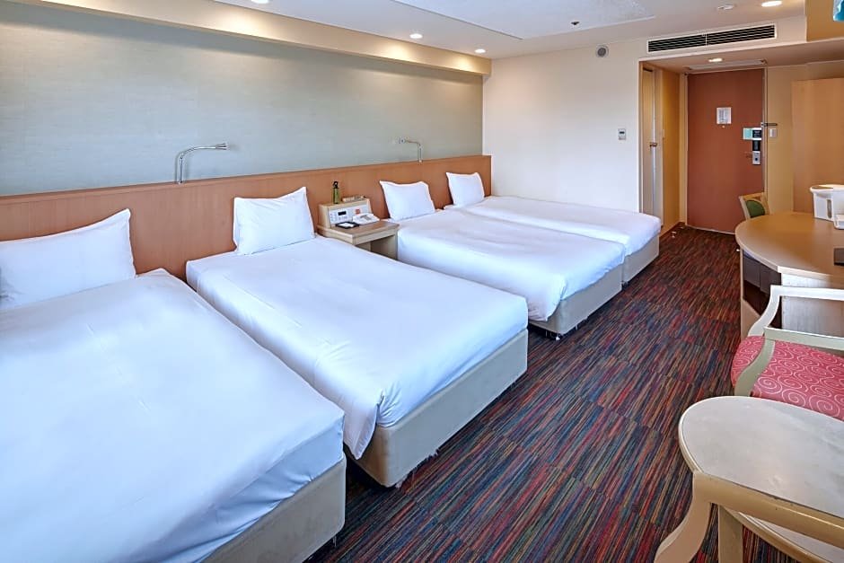 Фото Nest Hotel Naha