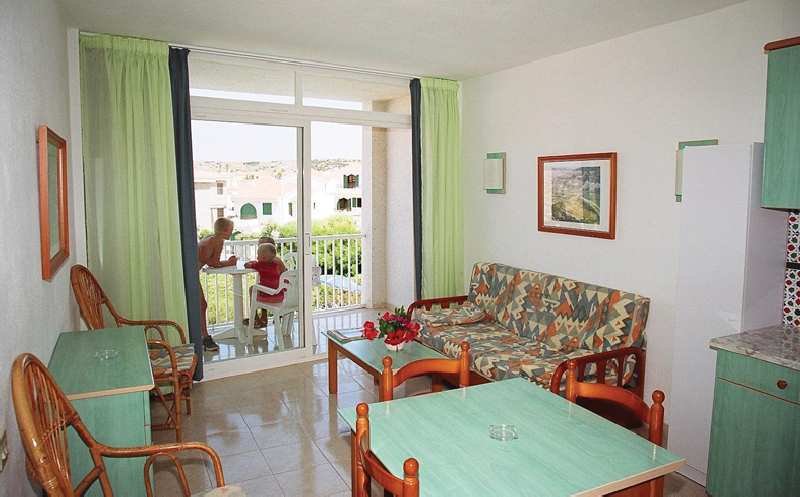 Фото ApartHotel Voramar