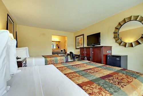 Гостиница North Charleston Inn в Норт-Чарлстоне