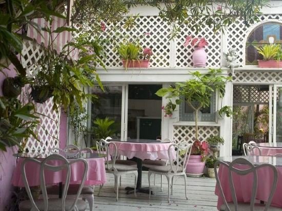 Фото New Orleans Guest House