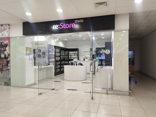 Mobile phone store re:Store, Volgograd, photo