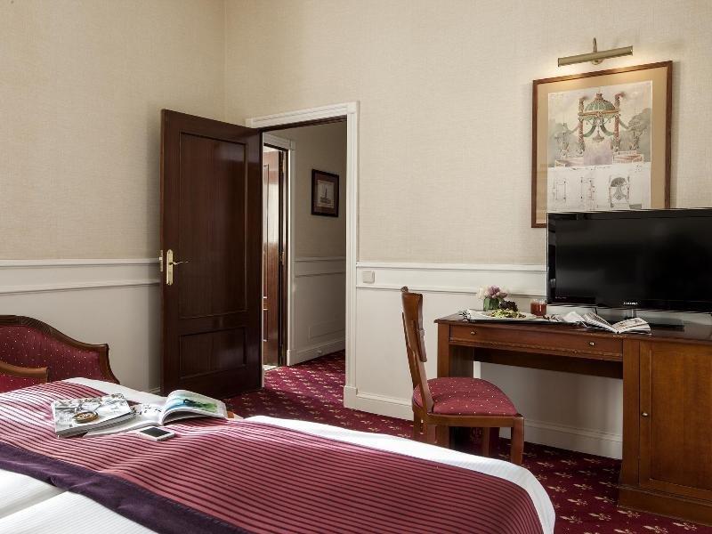 Фото Hotel Emperador