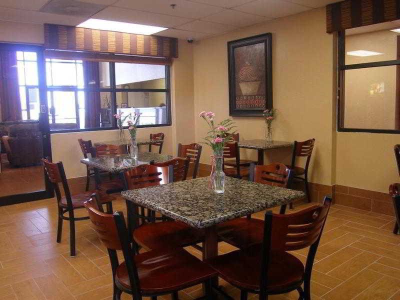 Фото Comfort Inn Near Grand Canyon