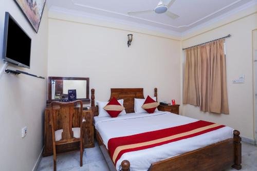 Фото Oyo 22047 Hotel Royal Jaipur Palace